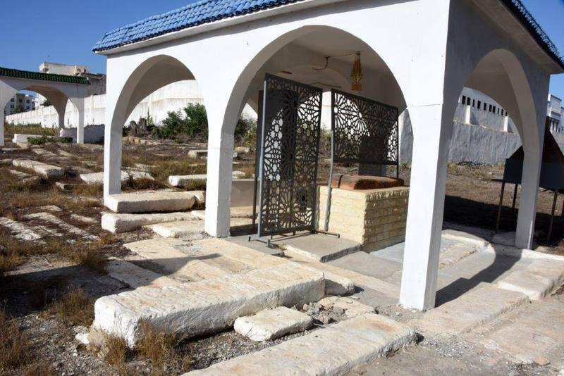 maroc rabat av jazirat al arabe cimetiere juif tombe sous abri DSC 3240 (9)